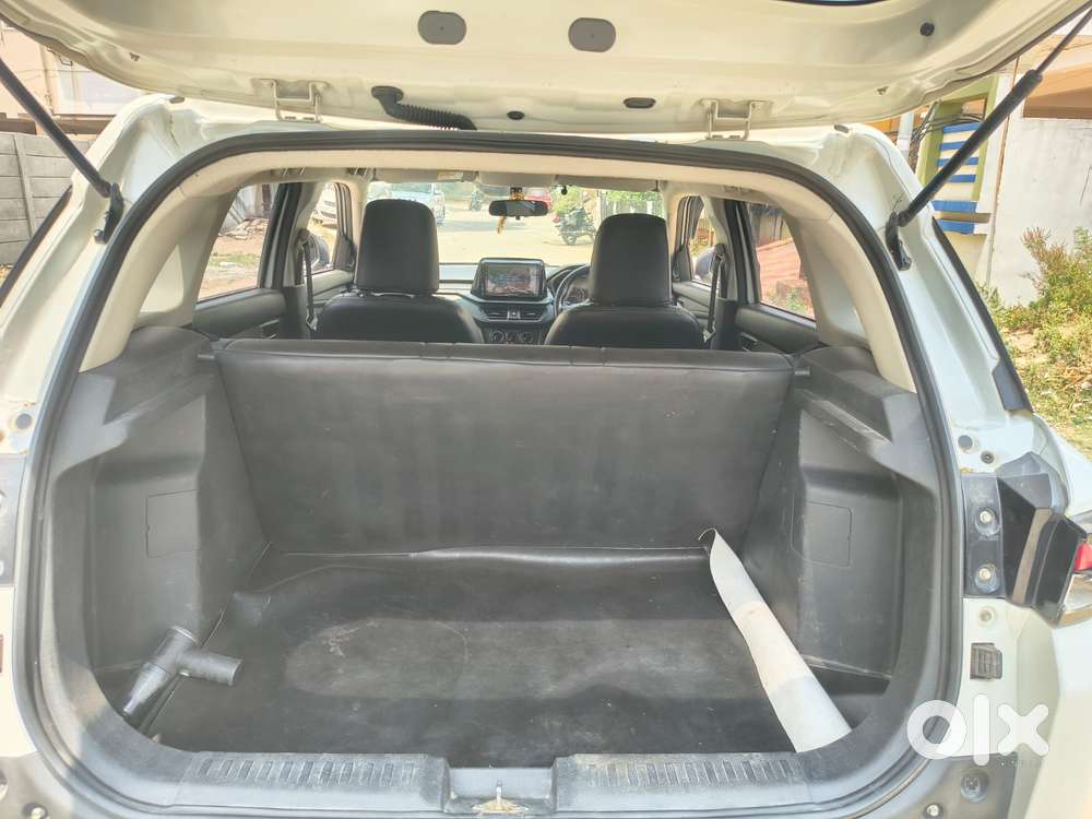 Maruti Suzuki Vitara Brezza 1.5 Lxi, 2022, Petrol