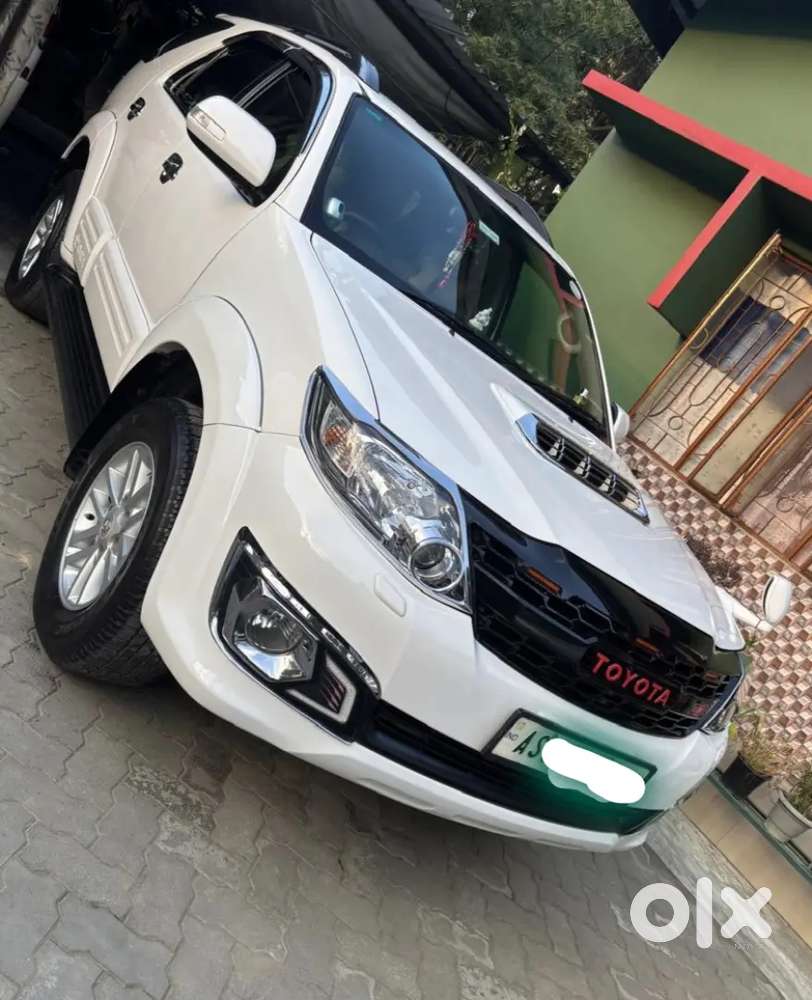 Toyota Fortuner 2014 Diesel 160000 Km Driven