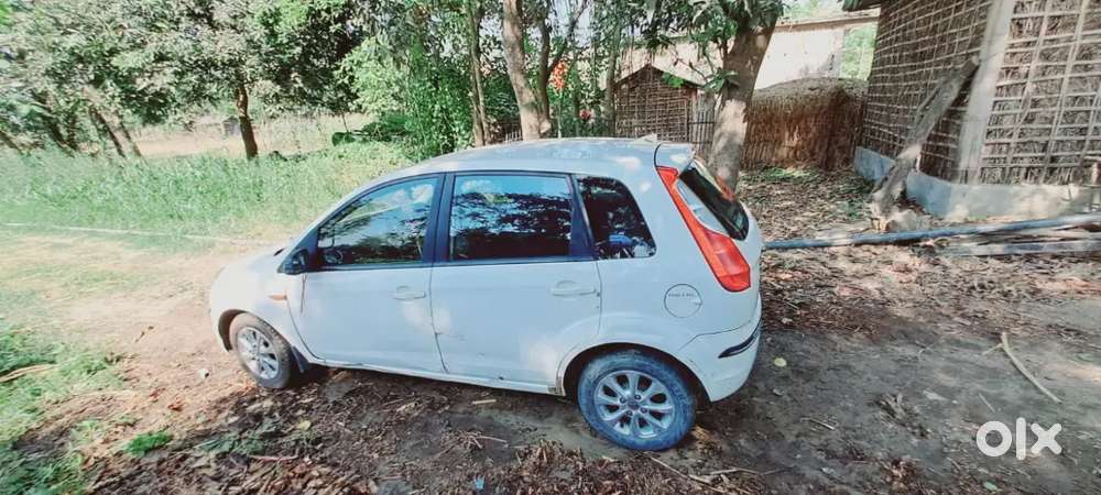 Ford Figo Diesel Zxi 2012