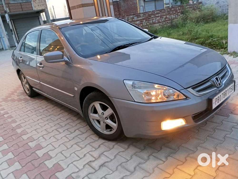 Honda Car Manual 2004