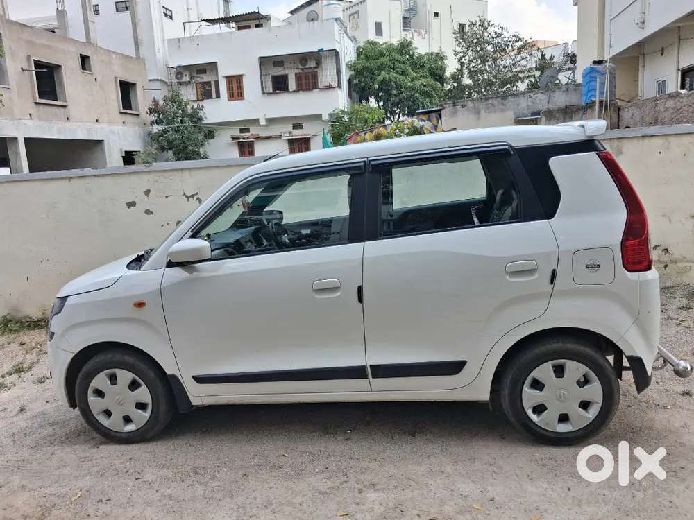 Maruti Suzuki Wagon R 1.2 Zxi Ags 2025
