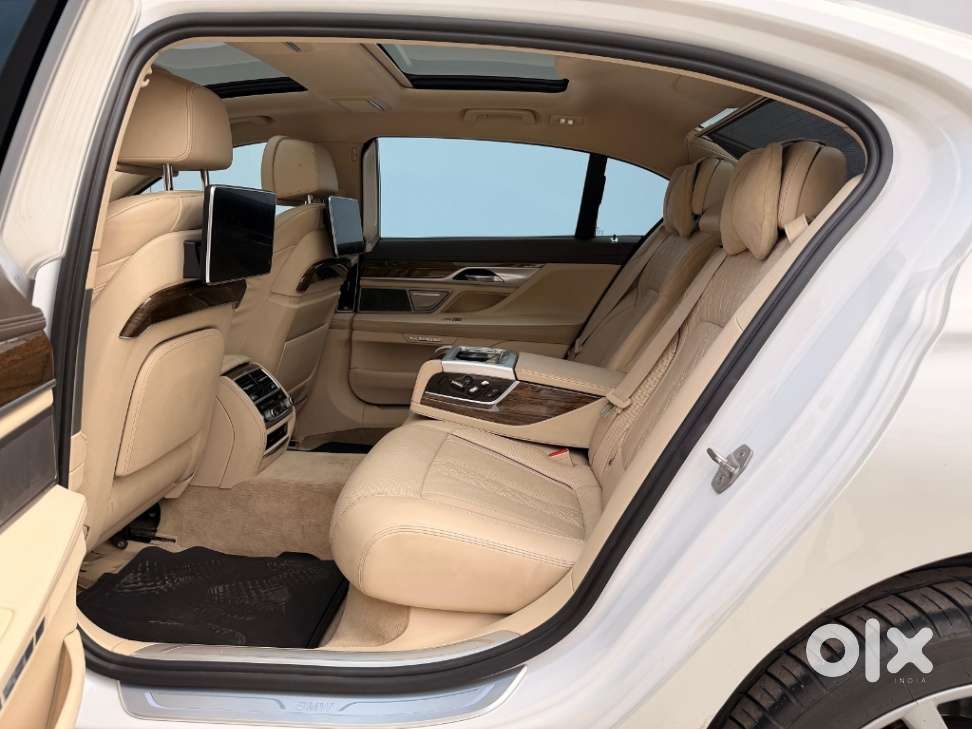 Bmw 7 Series [2016-2019] 3.0 730ld Dpe Signature, 2016, Diesel
