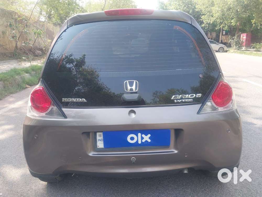Honda Brio V Mt, 2013, Petrol