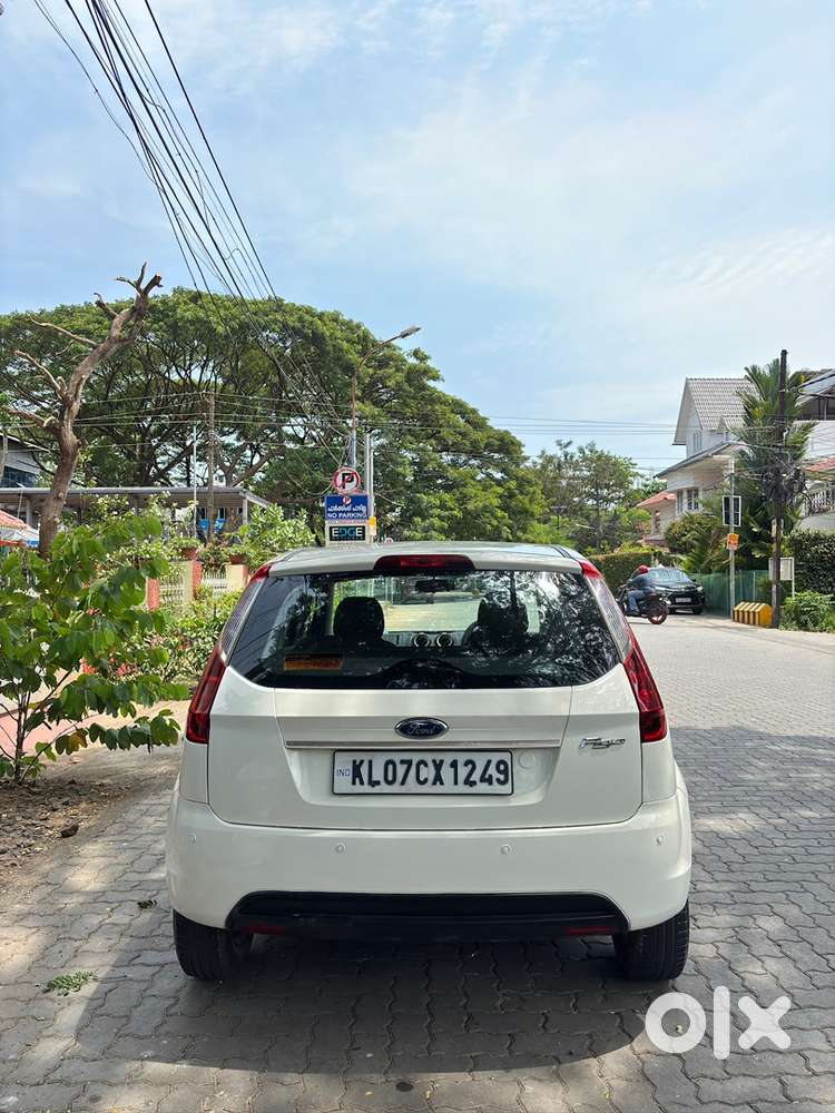 Ford Figo 1.2 Petrol 2012