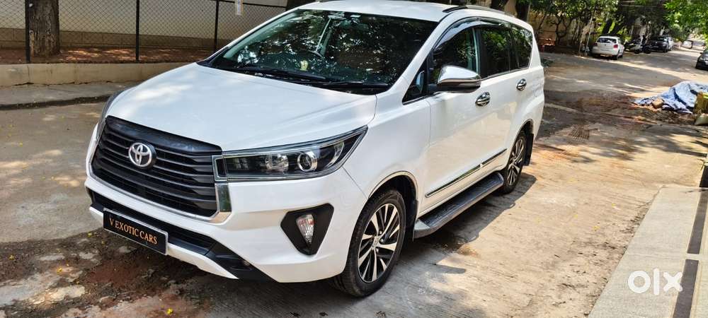 Toyota Innova Crysta 2.4 Z 7 Str, 2022, Diesel
