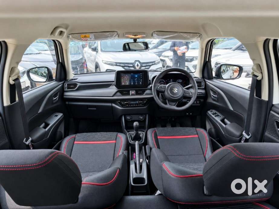 Maruti Suzuki Swift 1.2 Vxi (o), 2026, Petrol