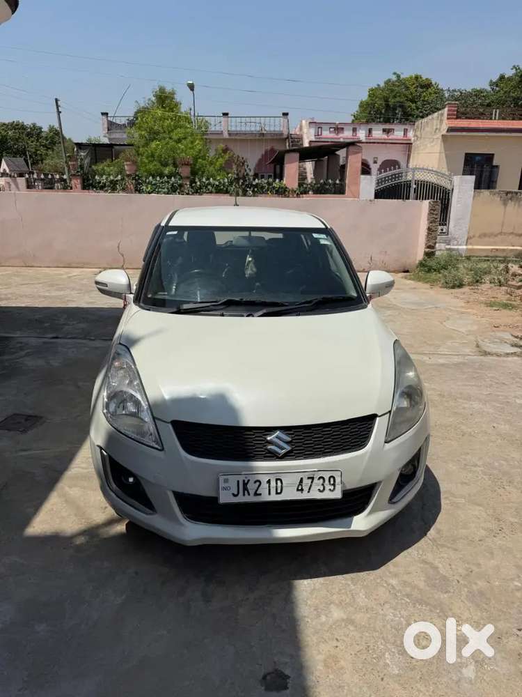 Maruti Suzuki Swift 2017 Petrol 50000 Km Driven