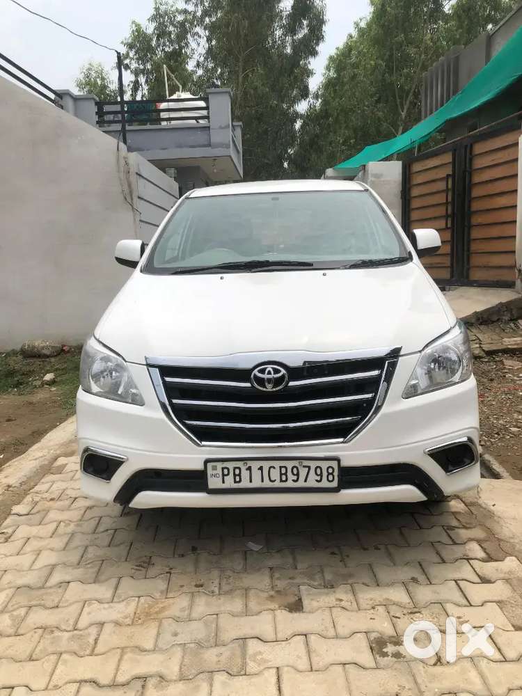 Toyota Innova Diesel 7 2010
