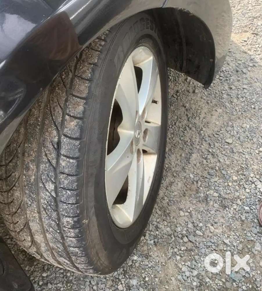 Hyundai Elantra 2013 Petrol Well Maintained