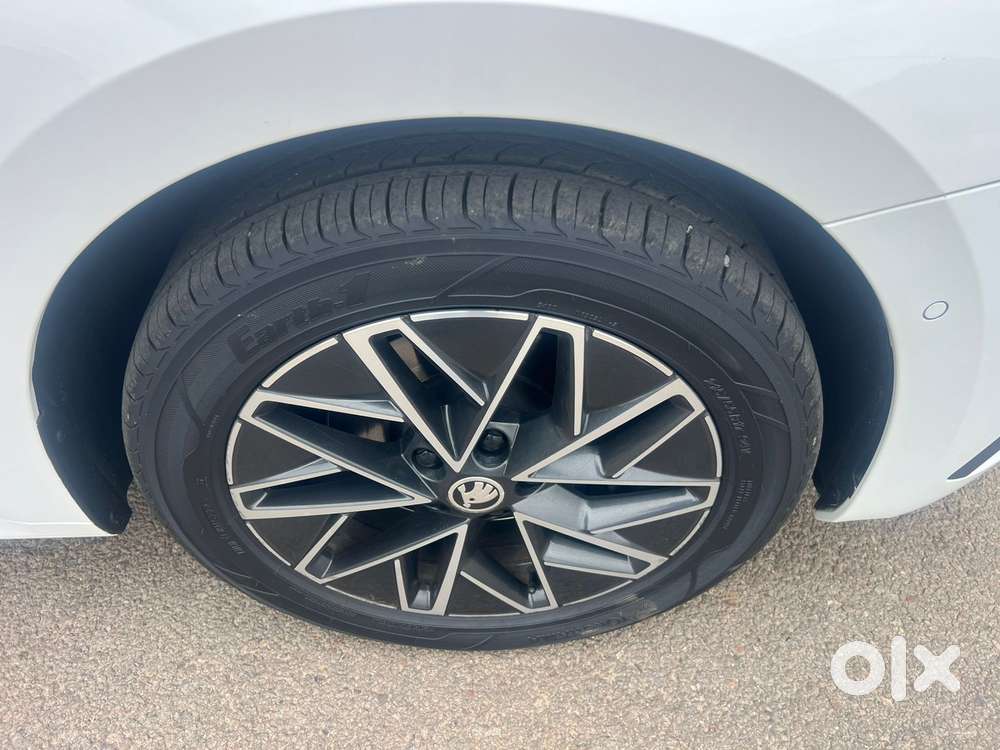 Skoda Octavia 2.0 L K Tsi At, 2021, Petrol