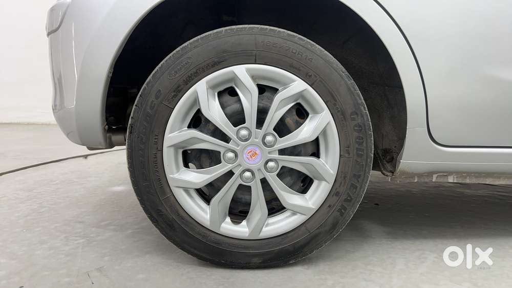 Nissan Micra Cvt Xv, 2012, Petrol