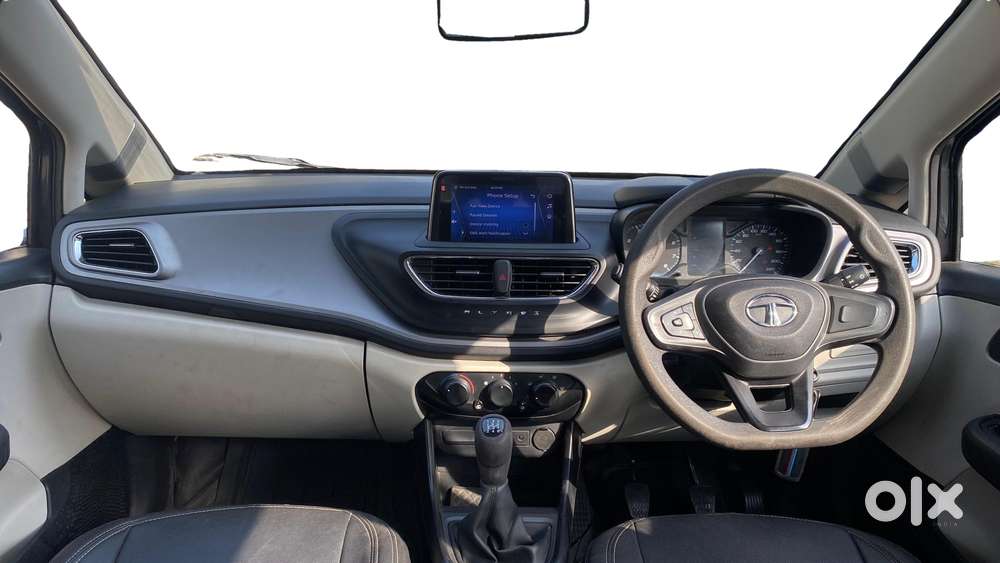Tata Altroz 1.2 Xm Plus, 2021, Petrol