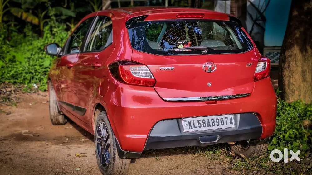 Tata Tiago Xz Plus (top Variant) - 2019 Petrol