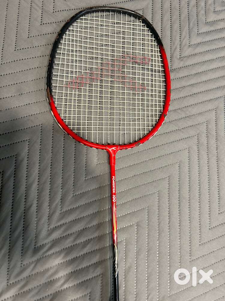 Badminton racket