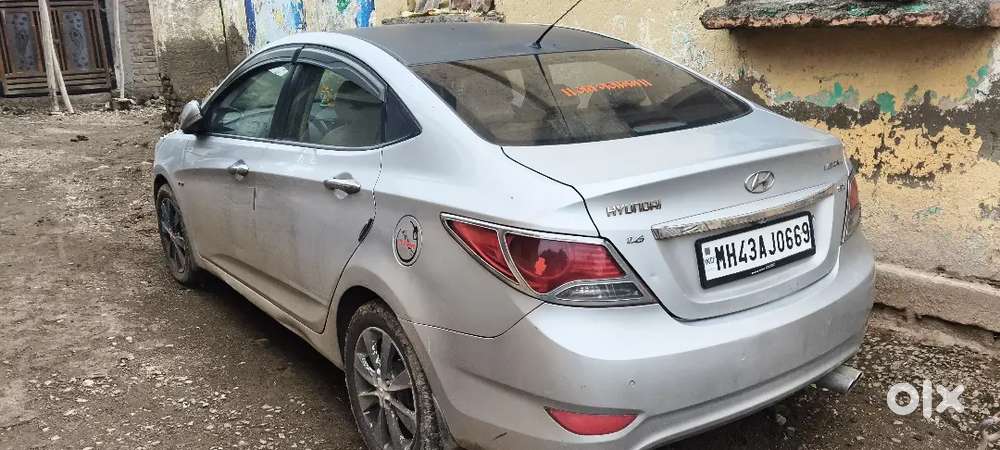 Hyundai Verna Petrol Sx 2011