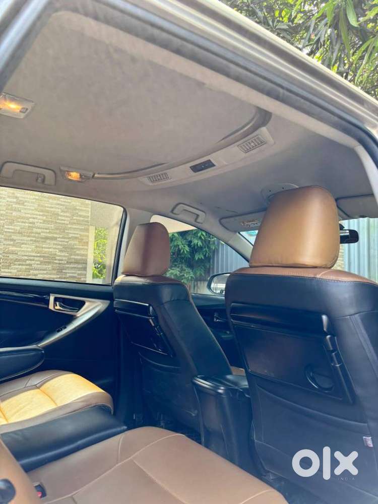 Toyota Innova Crysta 2.4 V, 2019, Diesel