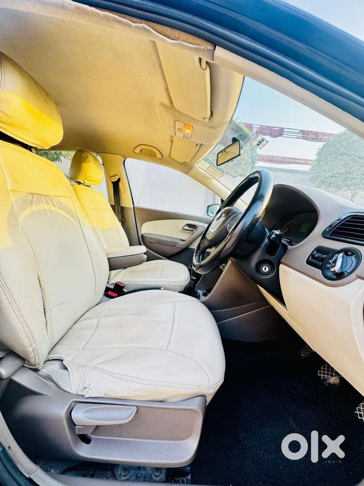 Skoda Rapid Elegance 1.6 Tdi Cr Manual, 2012, Diesel