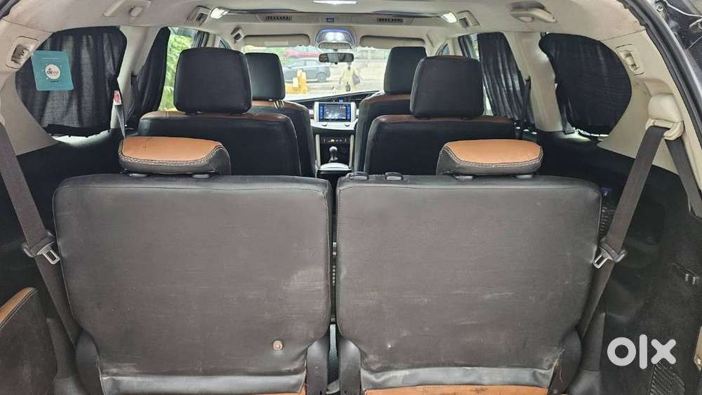 Toyota Innova Crysta 2.4 V 7 Str, 2016, Diesel