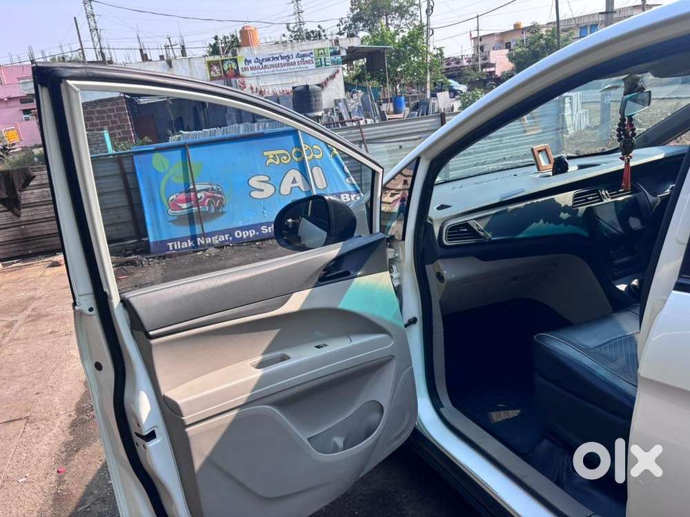 Mahindra Marazzo M2 2019 Diesel 7str   Well Maintained