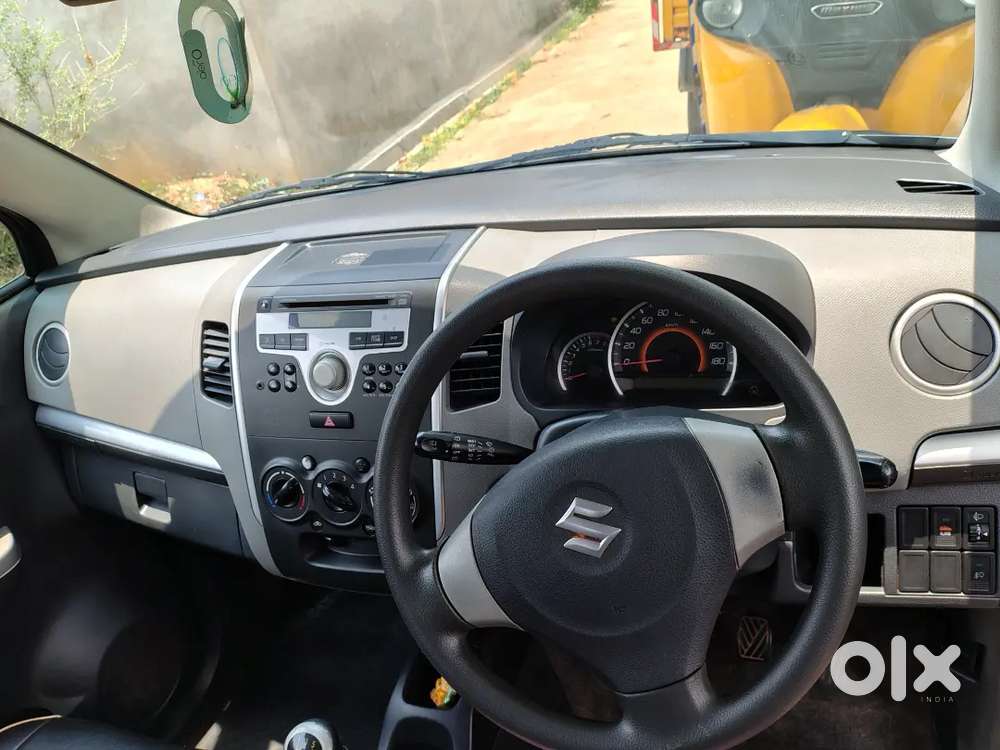 Maruti Suzuki Wagon R Flex Fuel 2012 Petrol 82000 Km Driven