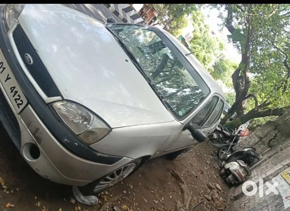 Ford Ikon 1.6 Exi 2004