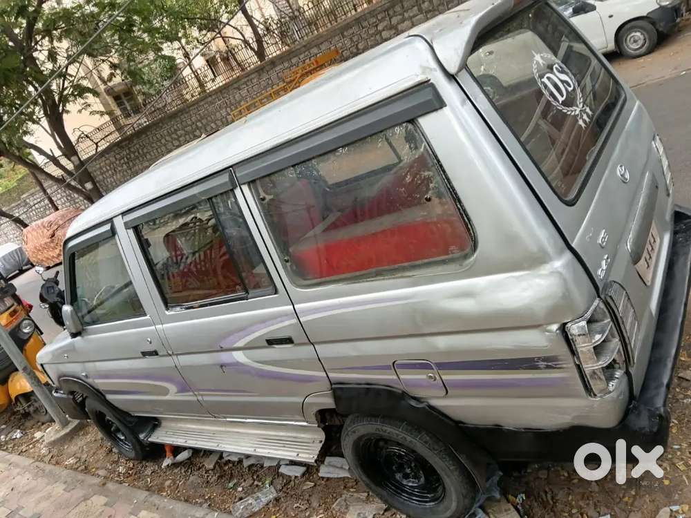 Toyota Qualis- Power Steering, Power Window, 4444 Fancy Number