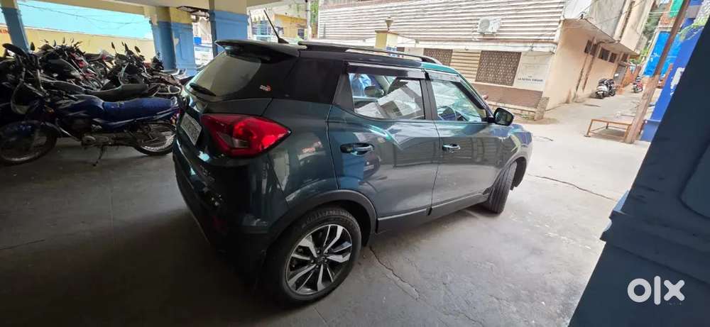 Xuv 300 Top End