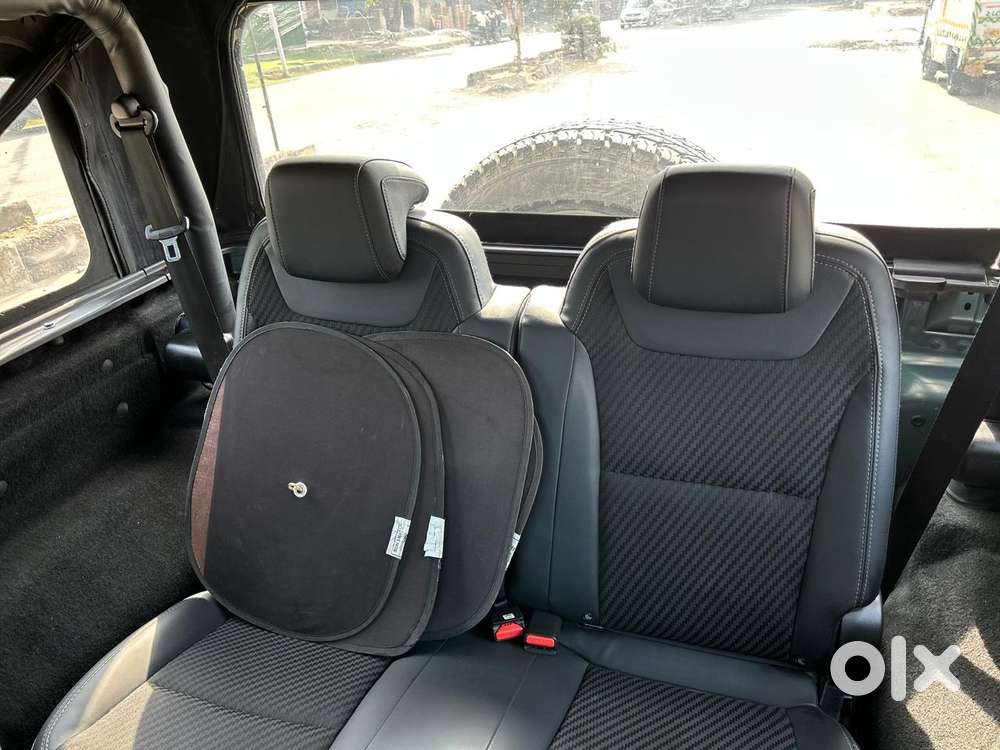 Mahindra Thar Lx 4-str Convertible At, 2021, Petrol