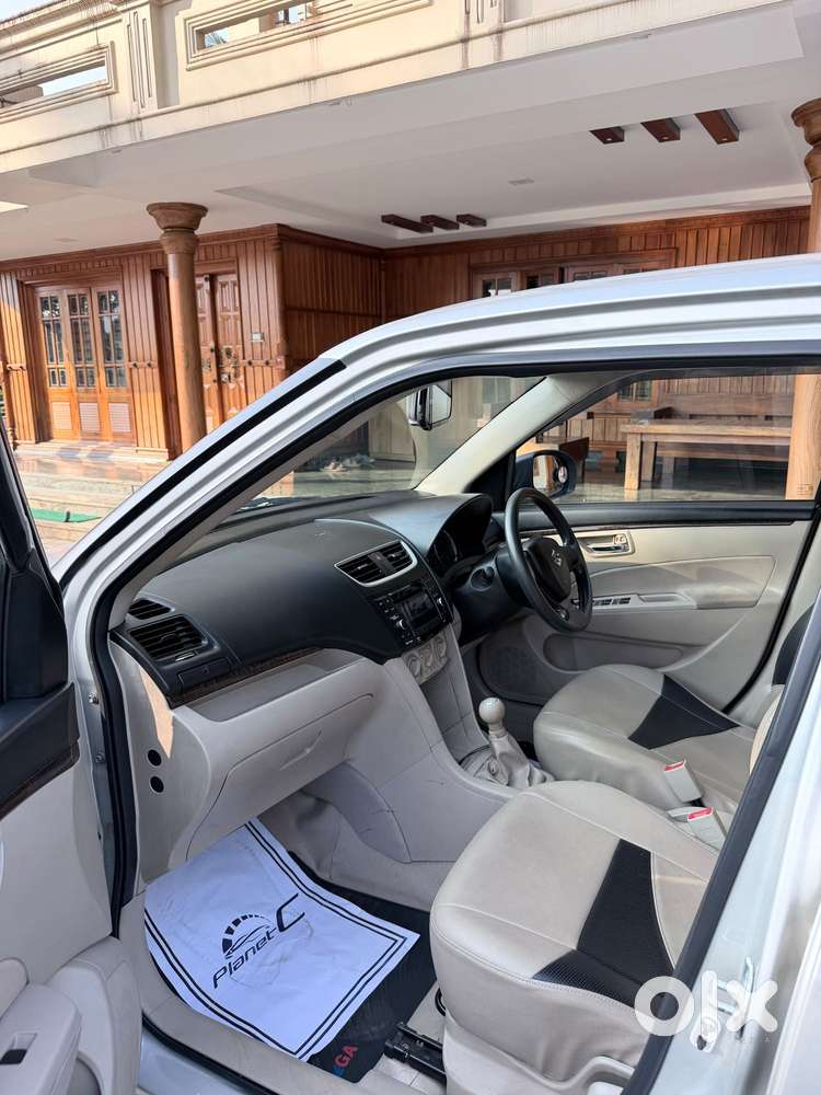 Maruti Suzuki Swift Dzire Vxi(o) Mt, 2016, Petrol