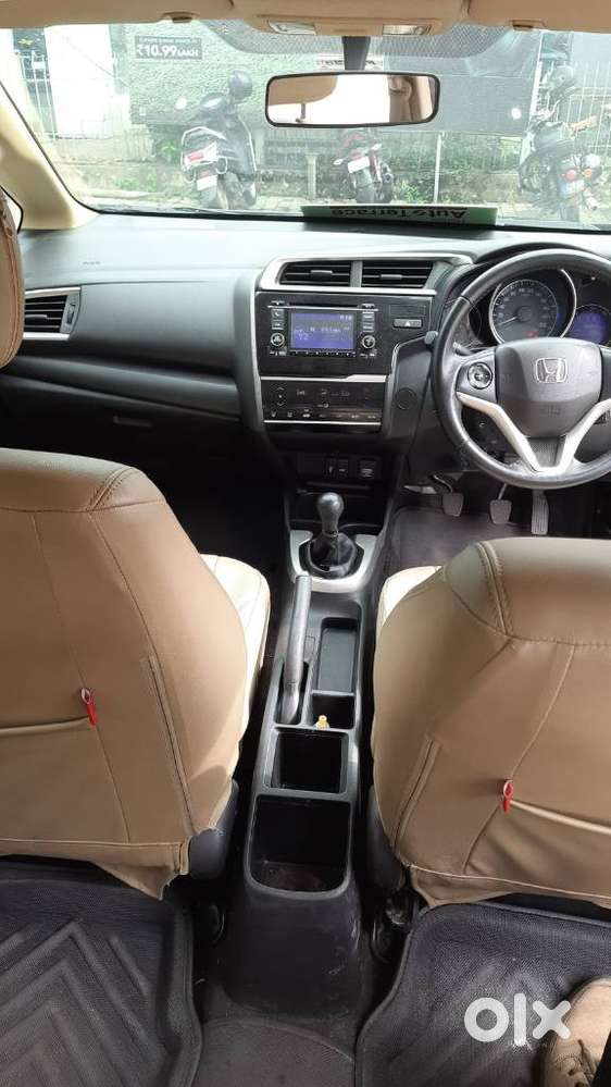 Honda Jazz V Mt Privilege, 2018, Petrol