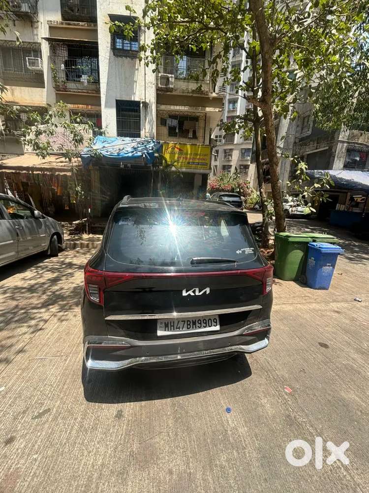 Kia Carens 2023 Petrol Good Condition