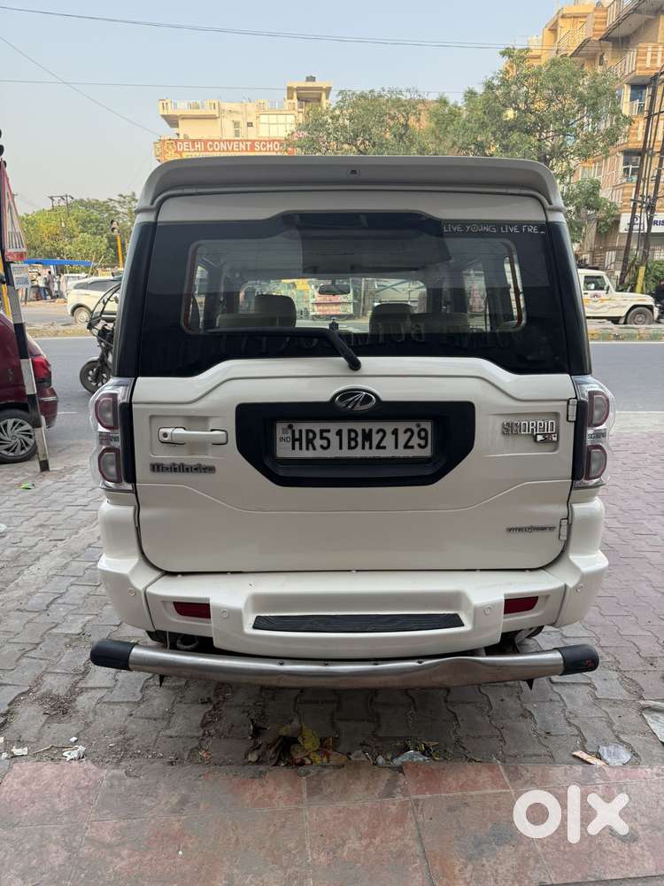 Mahindra Scorpio S6 Plus, 2017, Diesel