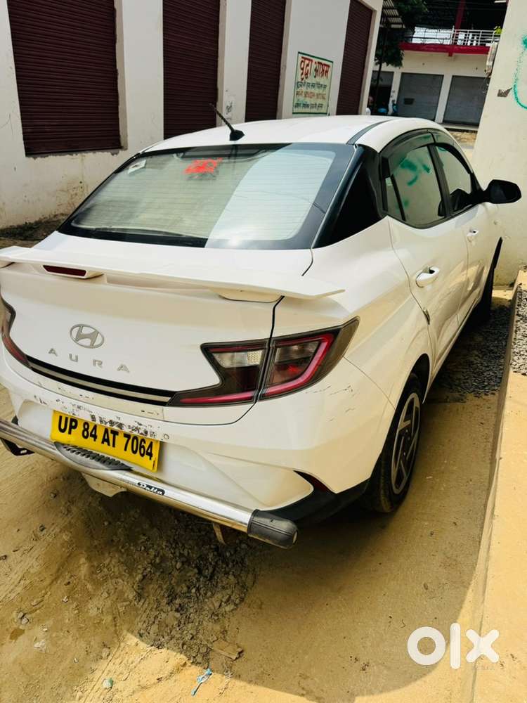 Hyundai Aura Cng & Hybrids 55700 Km Driven
