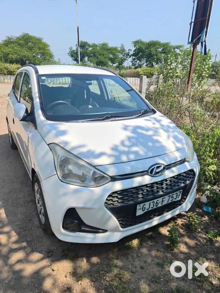 Hyundai I10 Sportz 2018 Km Driven