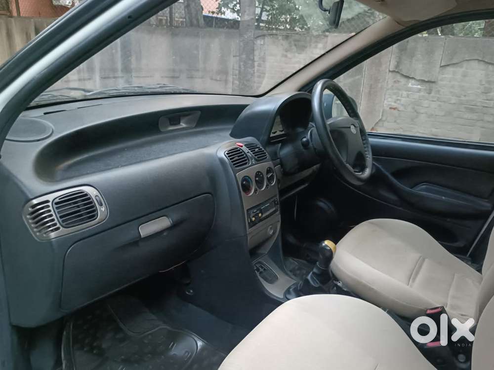 Tata Indigo Ecs Ecs Gls, 2016, Cng & Hybrids