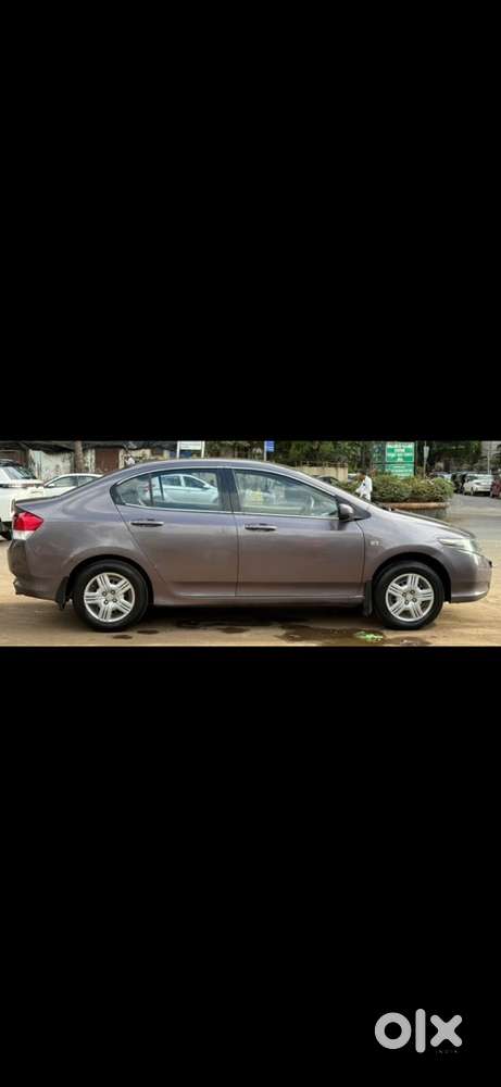 Honda City 2011 Cng & Hybrids 93000 Km Driven