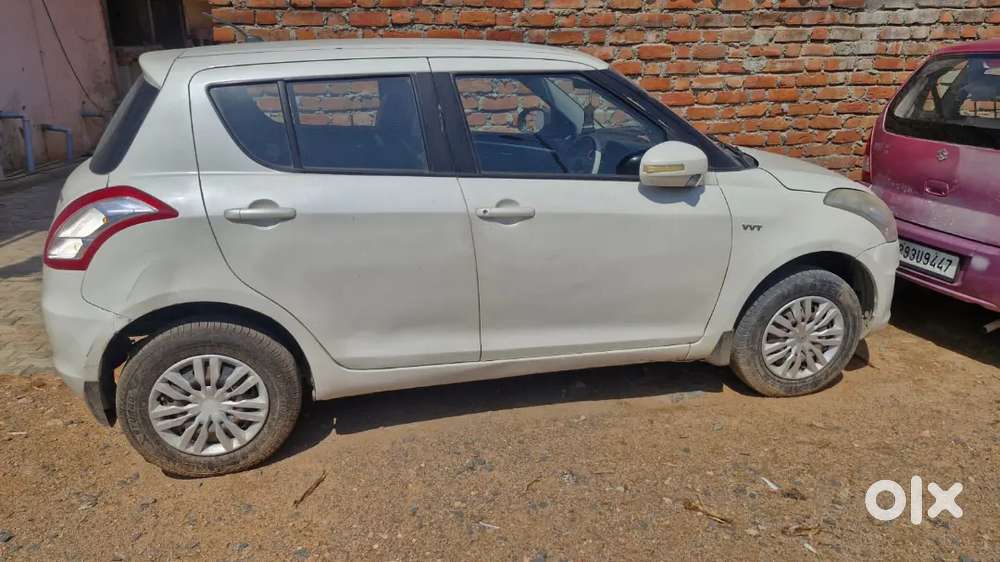 Maruti Suzuki Swift 2017 Petrol 74000 Km Driven