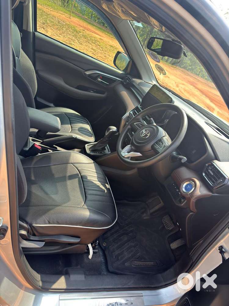 Toyota Urban Cruiser Hyryder 1.5 G Hybrid, 2024, Petrol