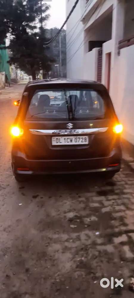 Maruti Suzuki Ertiga 2017 Diesel 112000 Km Driven