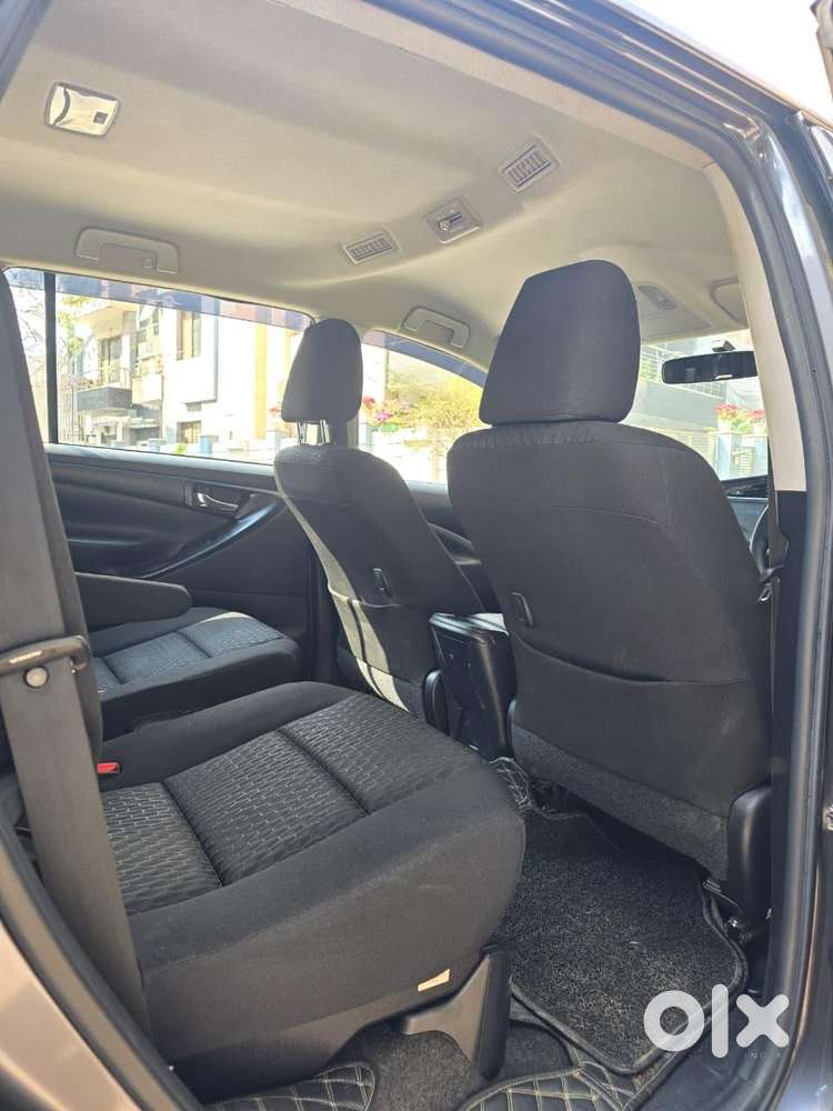 Toyota Innova Crysta 2.4 Gx Limited Edition 7 Str, 2022, Diesel