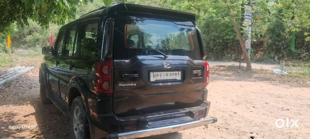 Mahindra Scorpio 2016