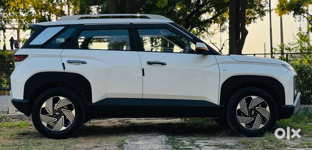 Hyundai Venue, 2025, Petrol