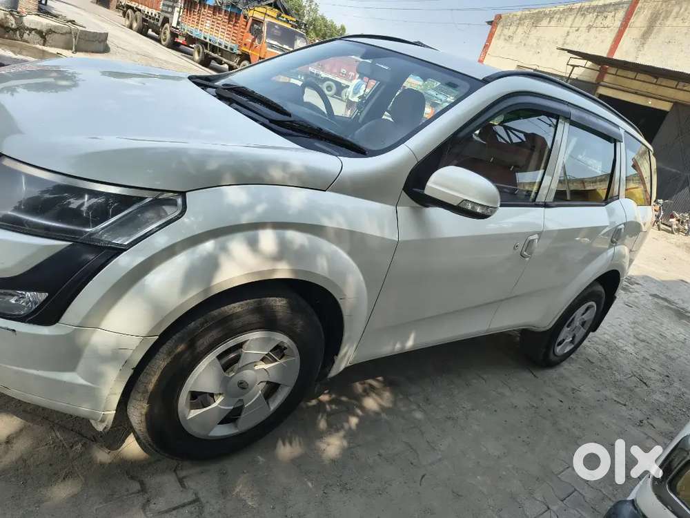 Mahindra Xuv500 2021