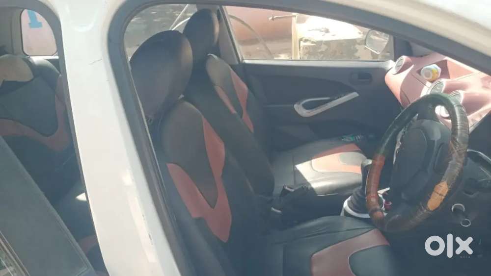 Ford Escort Diesel 2010 Drive