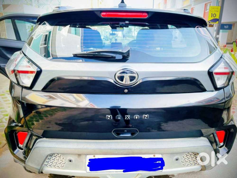 Tata Nexon Xz+(o) Dark Edition