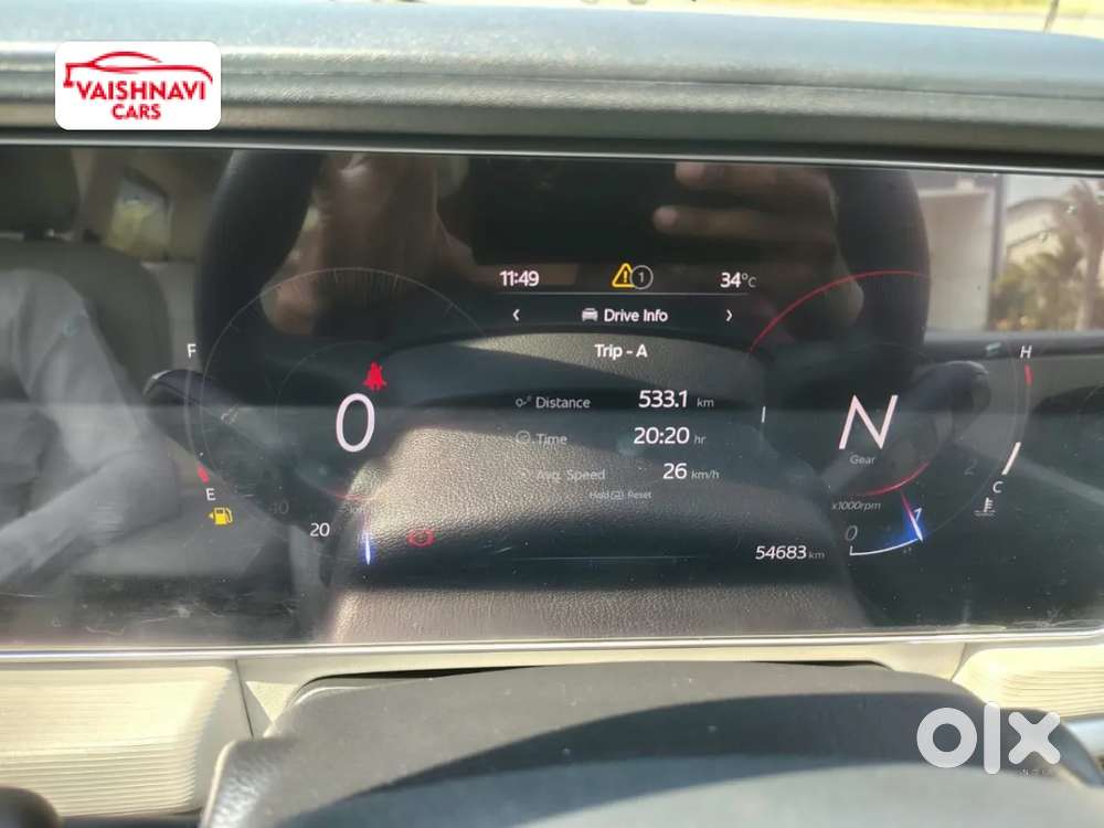 Mahindra Xuv700 2.2 Ax 5 Diesel Mt 7 Str, 2025, Diesel