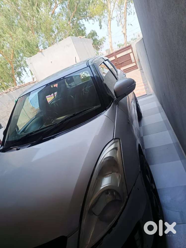 Maruti Suzuki Swift 2012 Diesel 99000 Km Driven