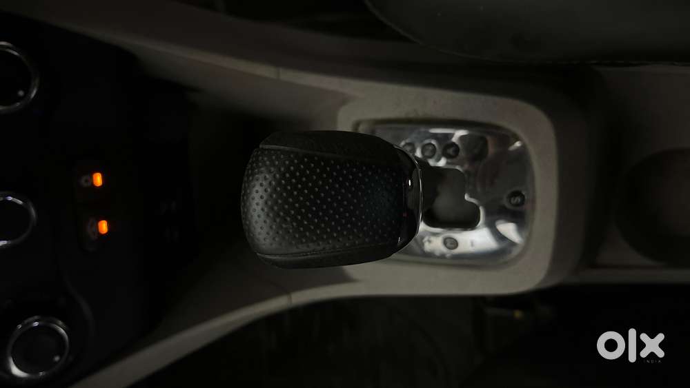 Tata Tiago 1.2 Revotron Xza, 2017, Petrol