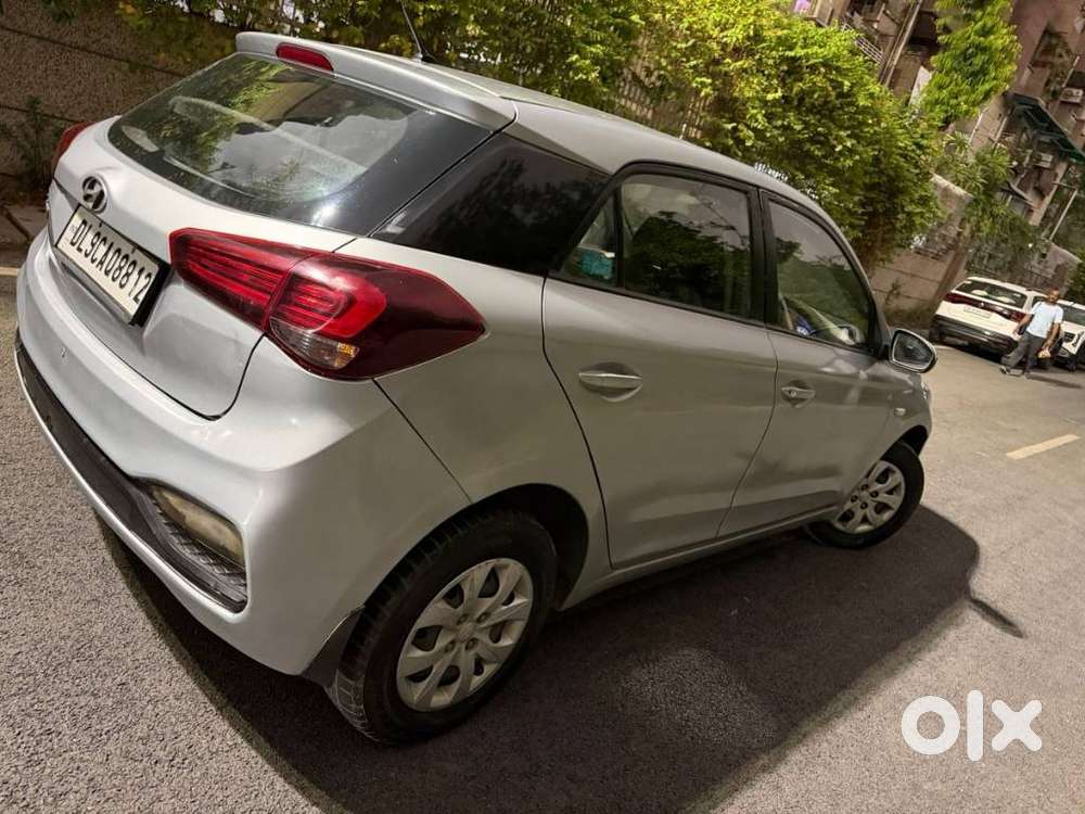 Hyundai I20 Petrol Cvt Magna Executive, 2018, Petrol