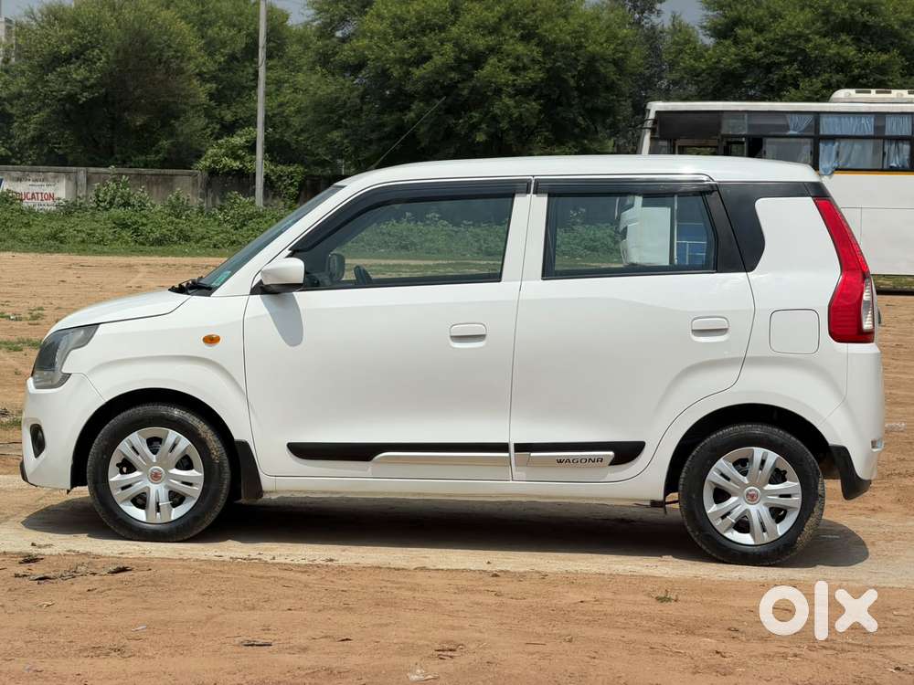 Maruti Suzuki Wagon R Vxi 1.0 Cng, 2023, Cng & Hybrids